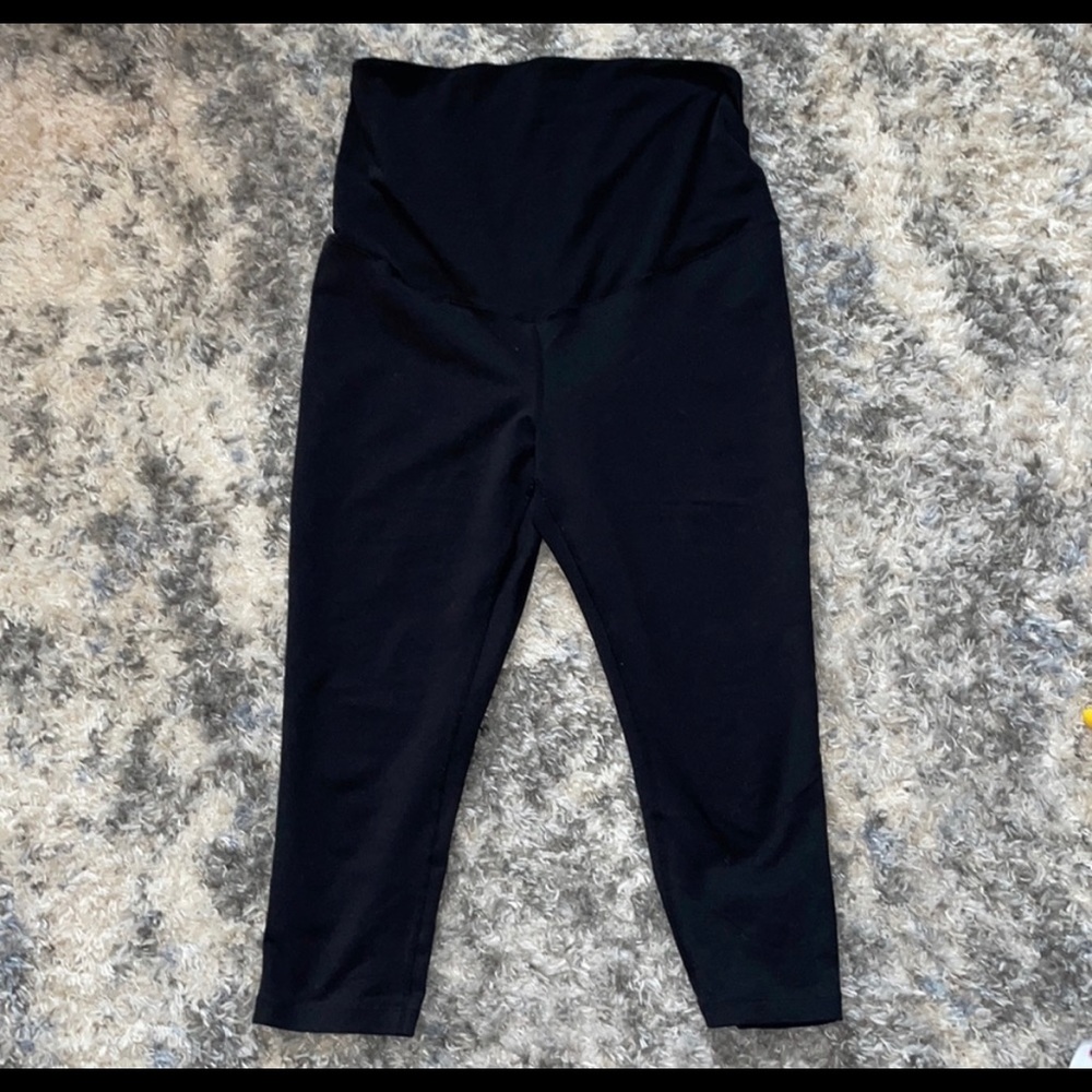 Zella cropped